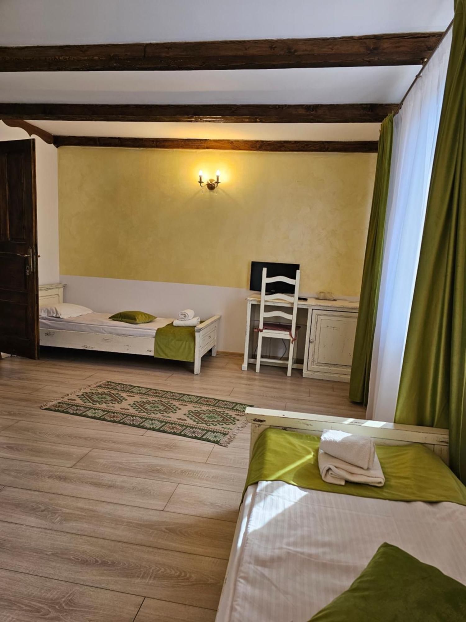 Hanul Vestem Sibiu Dış mekan fotoğraf