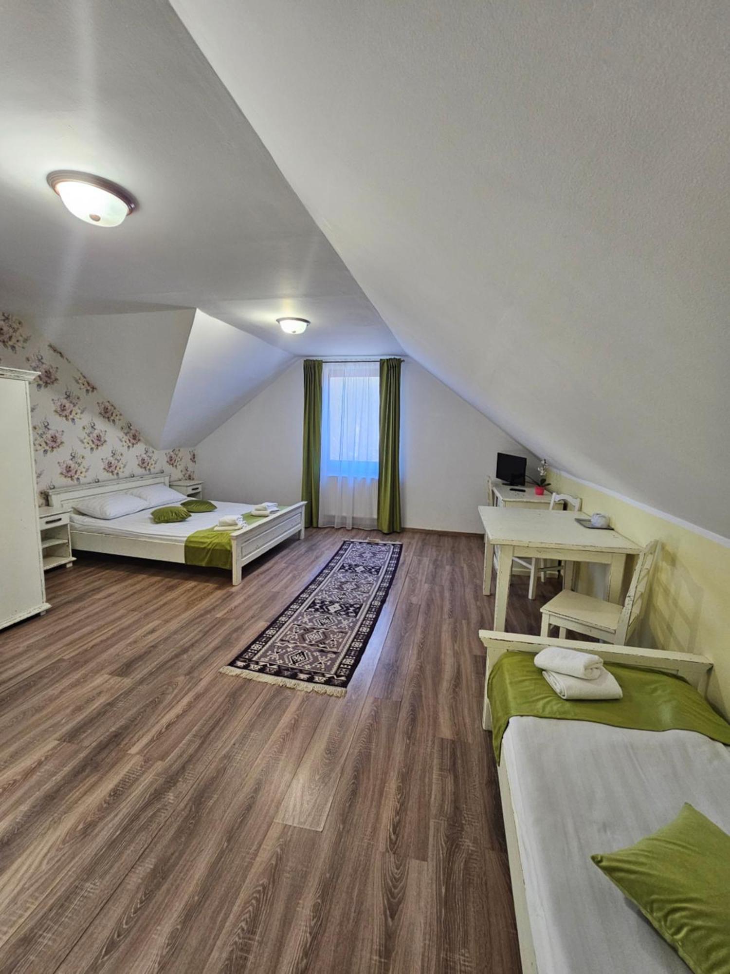 Hanul Vestem Sibiu Dış mekan fotoğraf